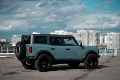 Ford Bronco 